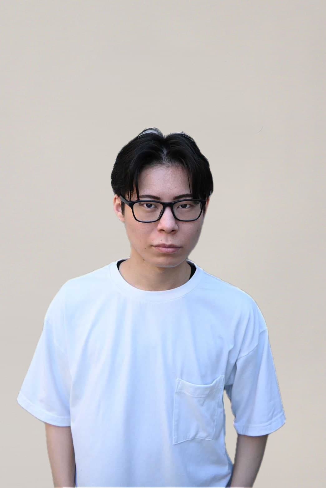 秋穂 正斗